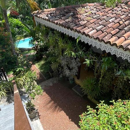 Bouganvilla House أونا واتونا المظهر الخارجي الصورة