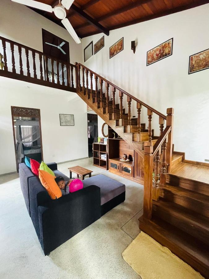 Bouganvilla House أونا واتونا المظهر الخارجي الصورة