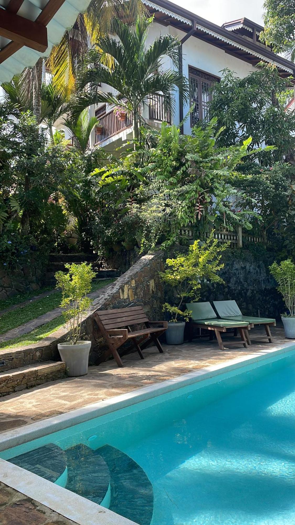 Bouganvilla House أونا واتونا المظهر الخارجي الصورة