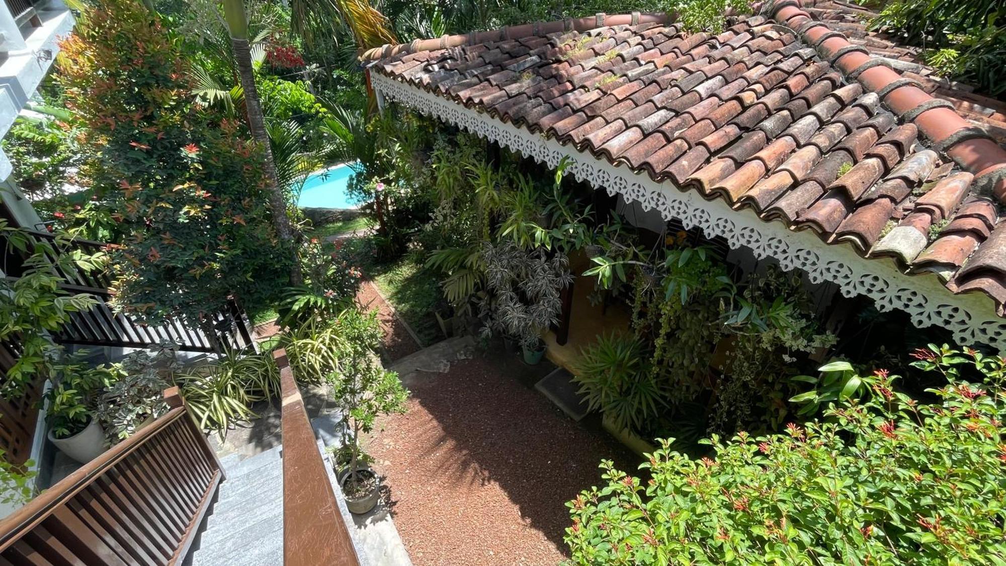 Bouganvilla House أونا واتونا المظهر الخارجي الصورة