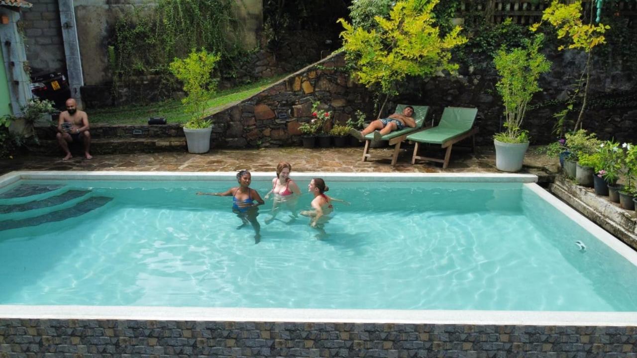 Bouganvilla House أونا واتونا المظهر الخارجي الصورة
